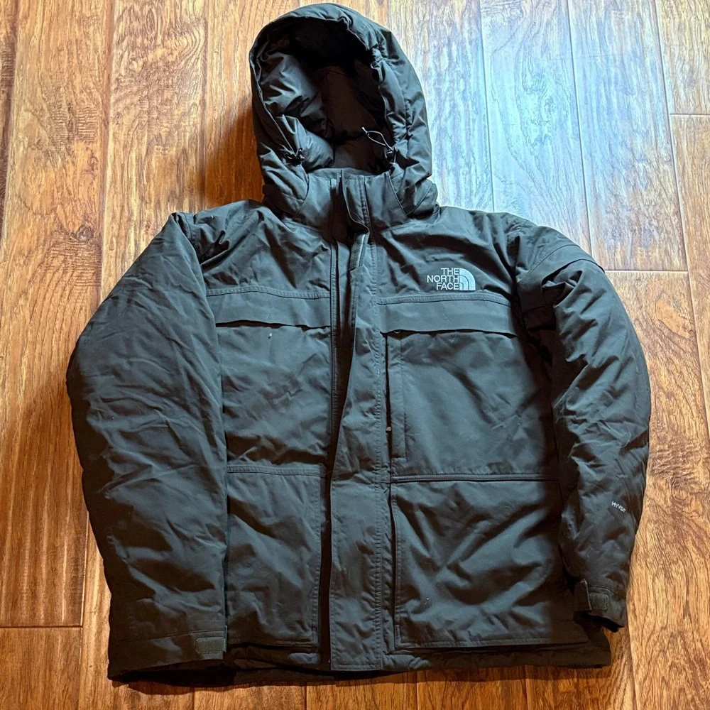 The North Face Men's XXL Dark green Hooded Puffer Jacket